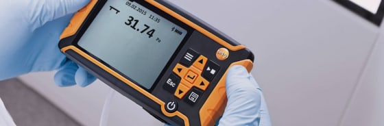 Differenciálnyomás mérése tisztaterekben