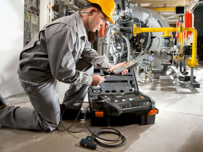 Industrial emission measurement