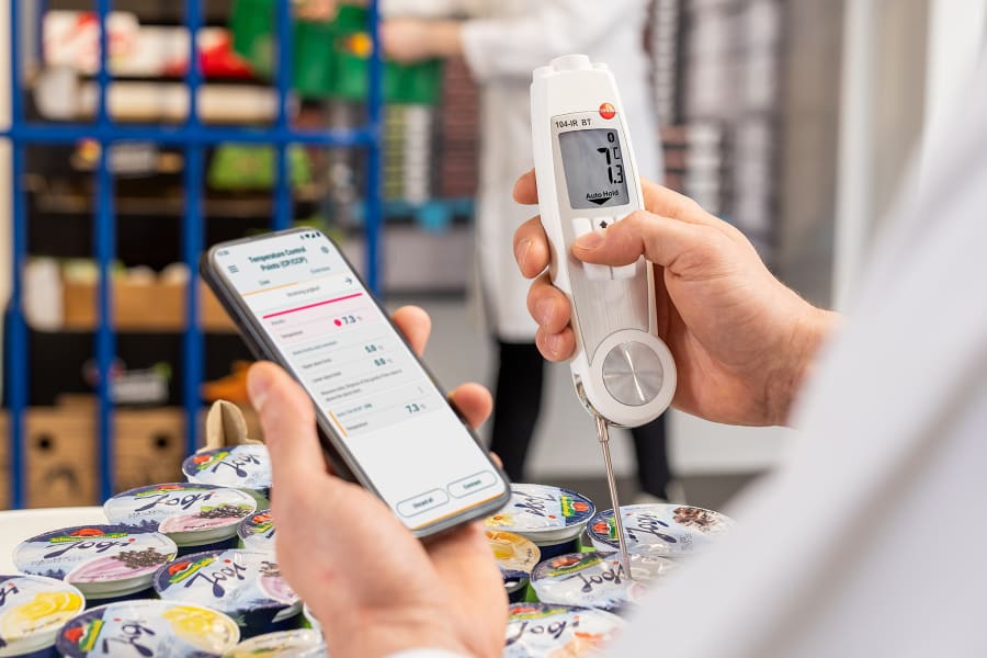 Infrarot- und Einstechthermometer mit App-Anbindung testo 104-IR BT