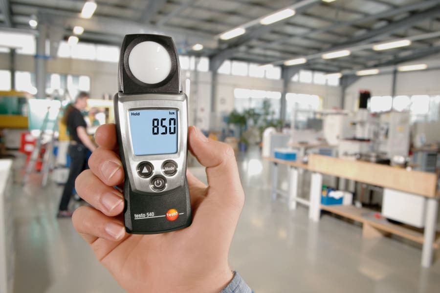 Measure illuminance