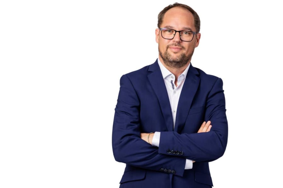 Simon Hegele