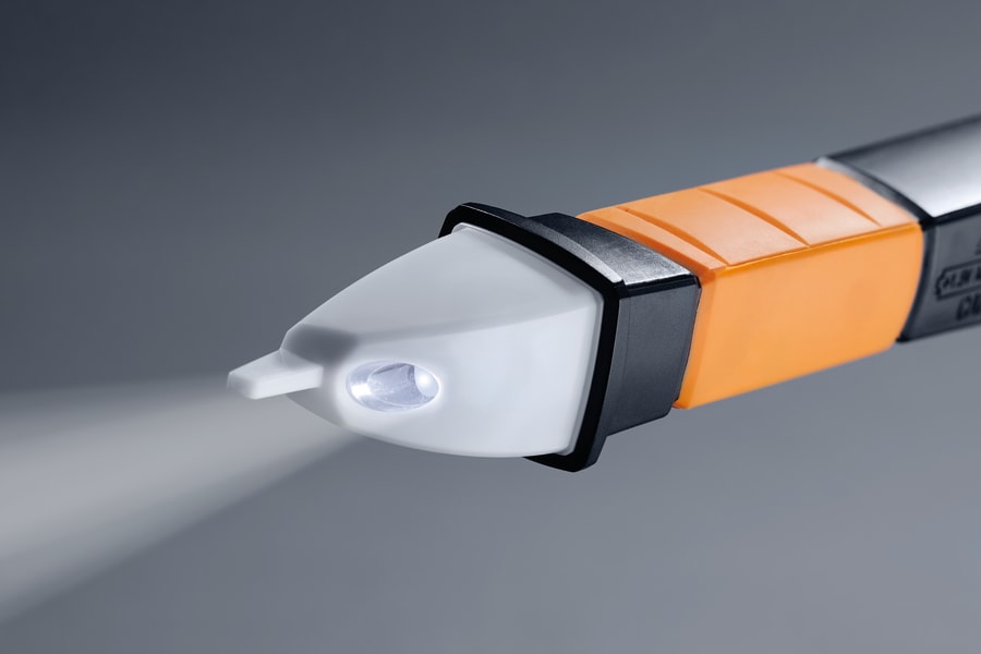 Tester de tensiune non contact testo 745