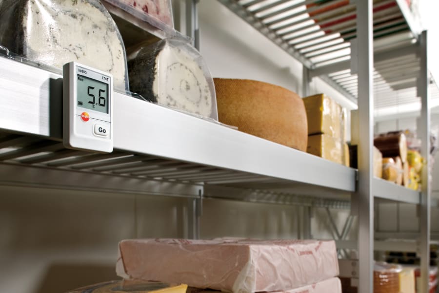 Temperature monitoring Testo data loggers