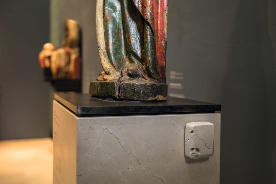 Rejestrator natężenia światła (Lux) do monitorowania rzeźb