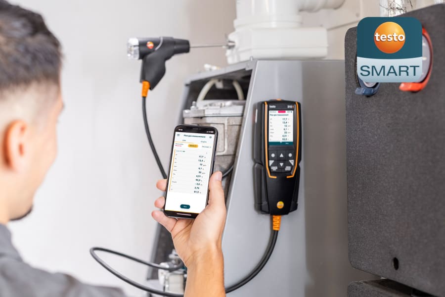 testo 310 (2nd Gen) flue gas analyser and testo Smart App