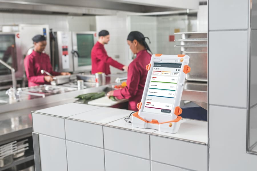 Produktübersicht der Lösung mit Tablet, Handmessgeräten und Datenlogger