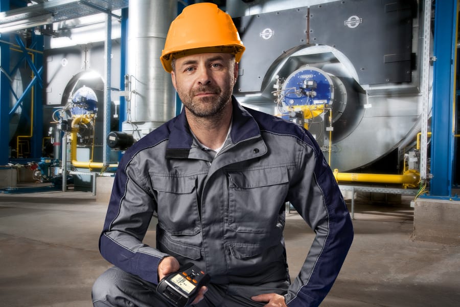 Servisni tehnik, inženir procesov in vodja objekta