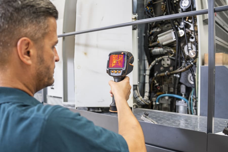 testo 883 termalna kamera