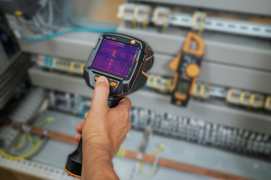 Ellenőrizze az elektromos rendszert hőkamera segítségével