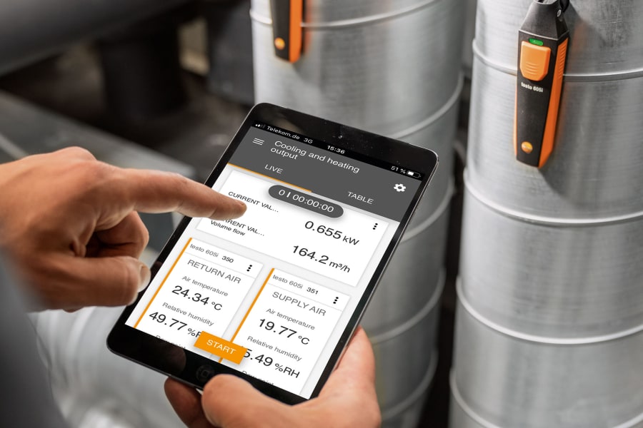 Smartphone thermometer