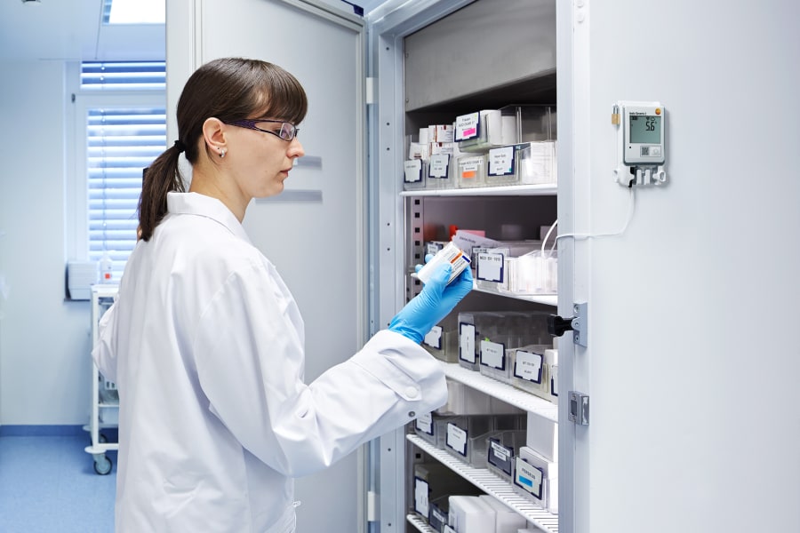 薬局や病院の屋内環境モニタリング