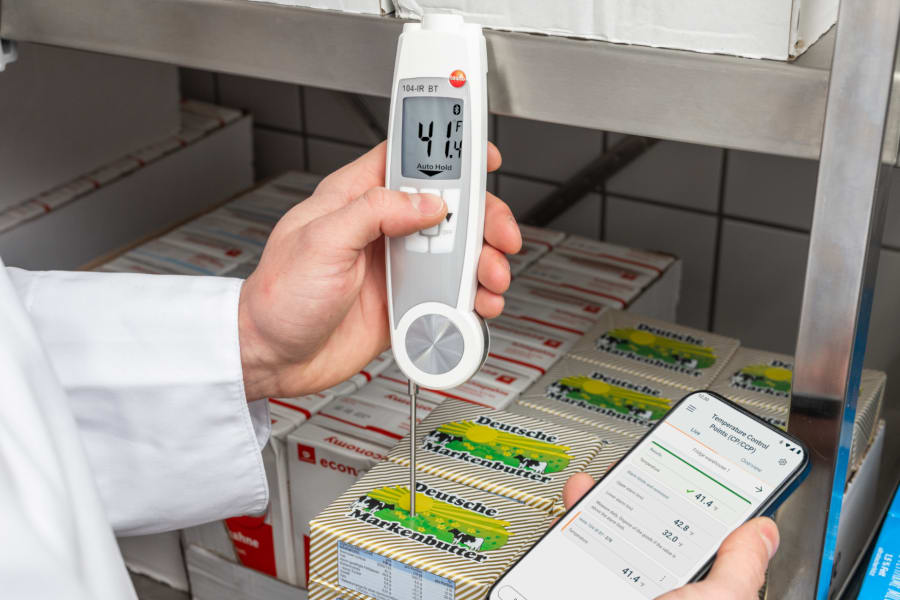 Temperature measurement of food