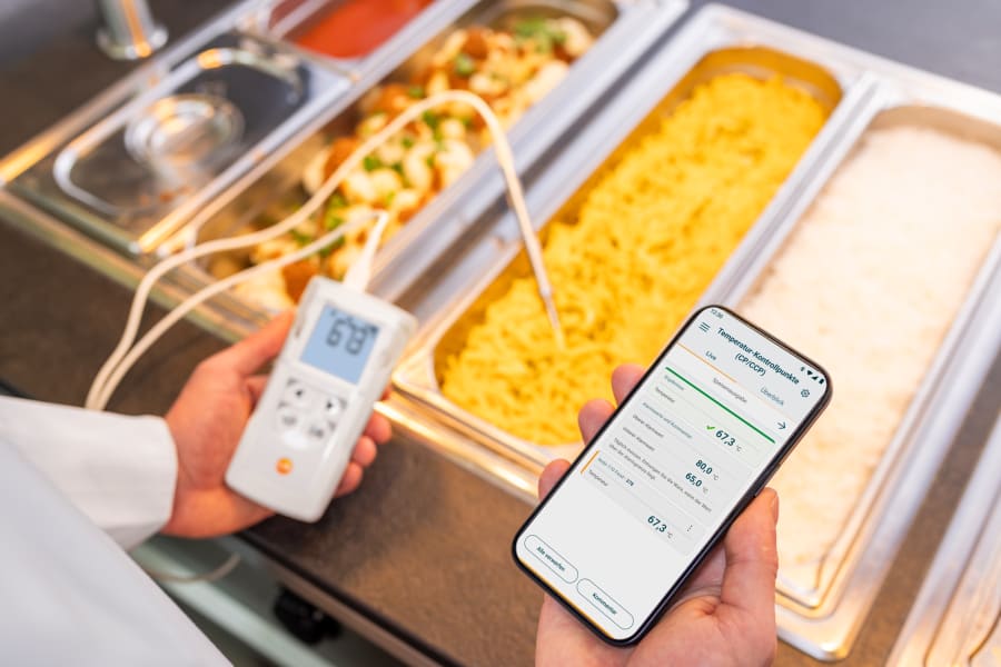Food monitoring in the bakery