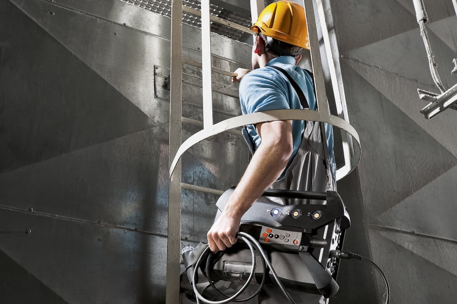 testo 350: zorlu ortamlarda kullanım için sağlam ve kullanışlıdır.