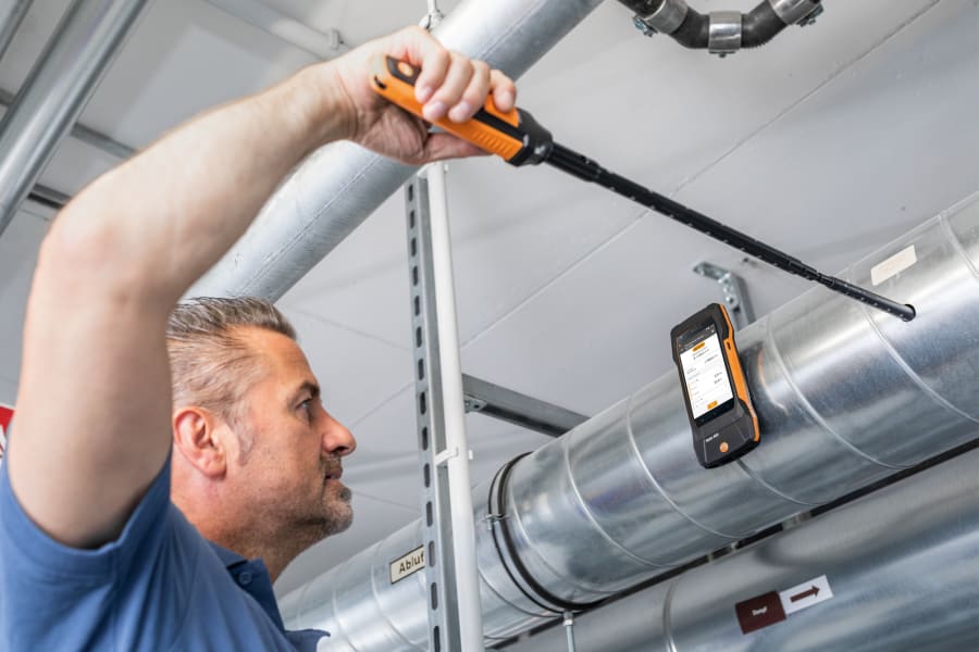 Air velocity & IAQ measuring instrument