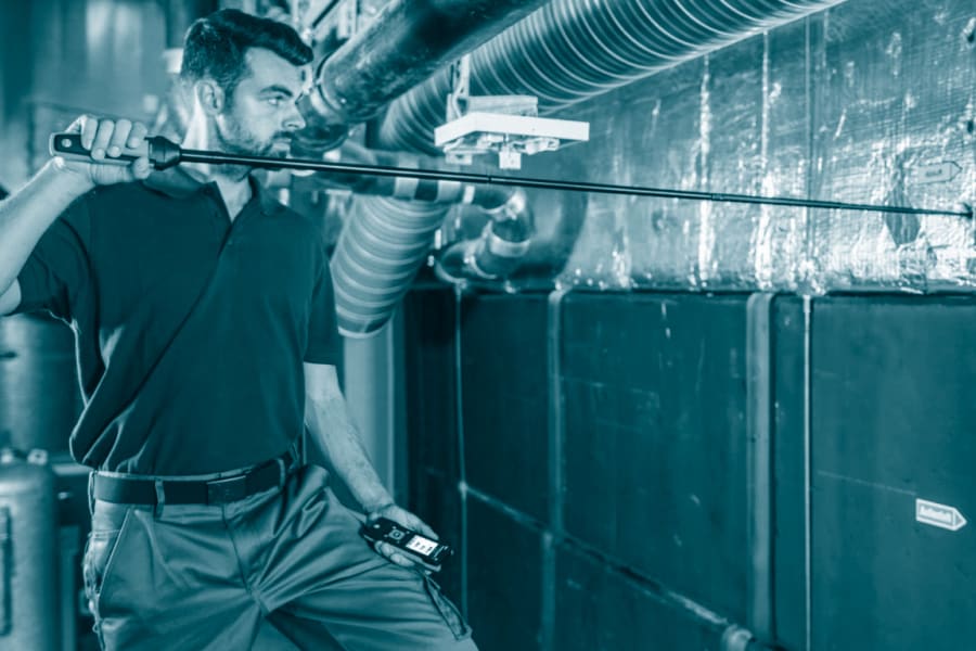 Testo's most intuitive air velocity and IAQ measuring instrument for tea factory audit