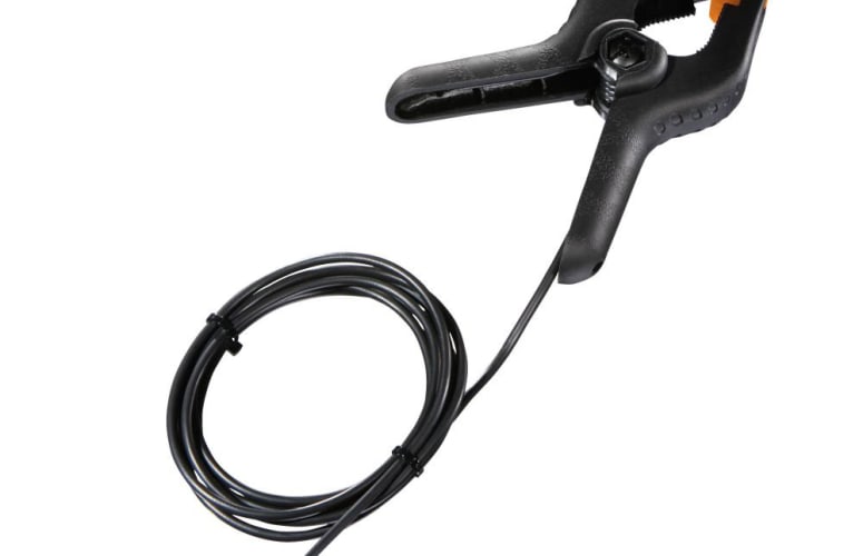 Clamp probe with NTC temperature sensor for measurements on pipes (Ø 6-35 mm)