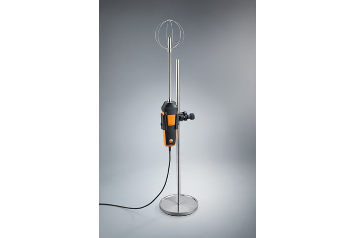 Measuring tripod for flow measurements