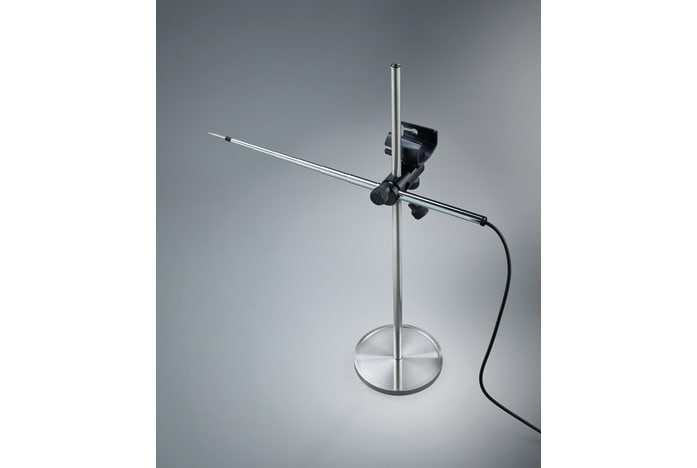 Measuring tripod for flow measurements