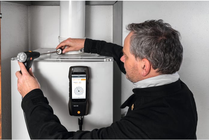 Medici&oacute;n en caldera con el testo 300