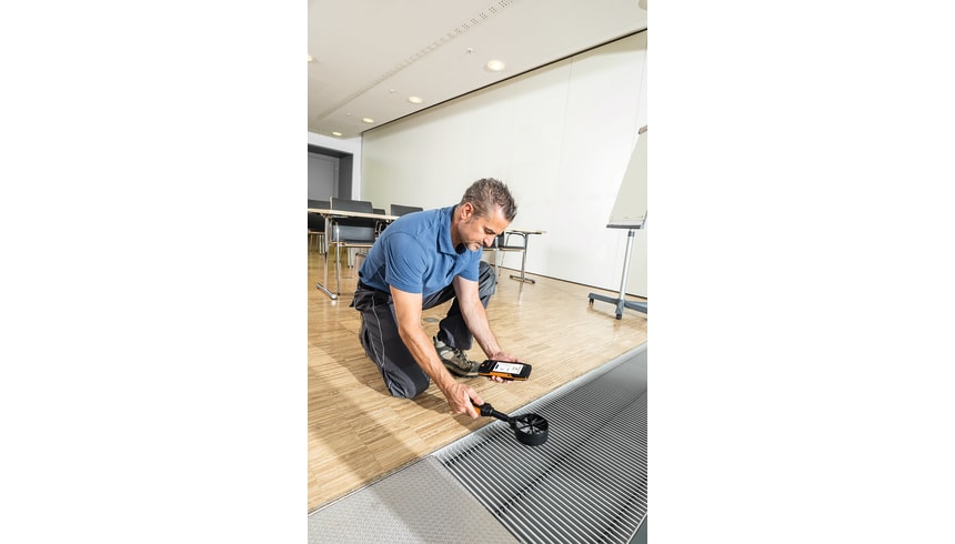 Set para el nivel de confort testo 400 con tr&iacute;pode