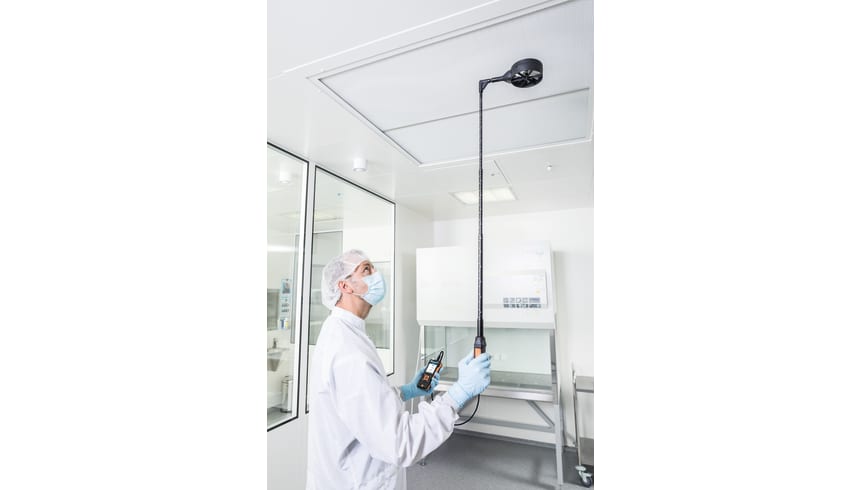 mediciones del flujo laminar en salas blancas con sonda de molinete de alta precisión y testo 440