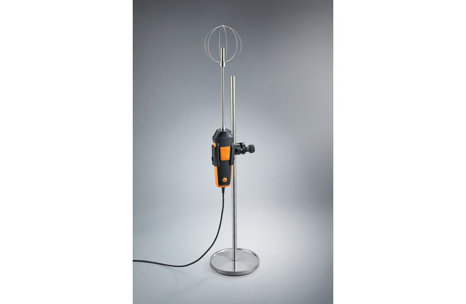 Measuring tripod for flow measurements