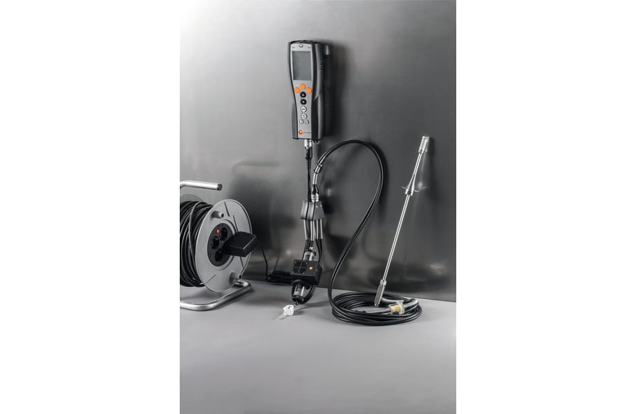 External sample gas conditioner and flue gas analyzer testo 340