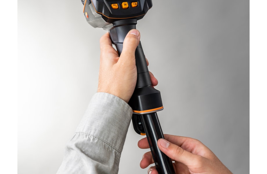 Spare rechargeable battery for thermal imager