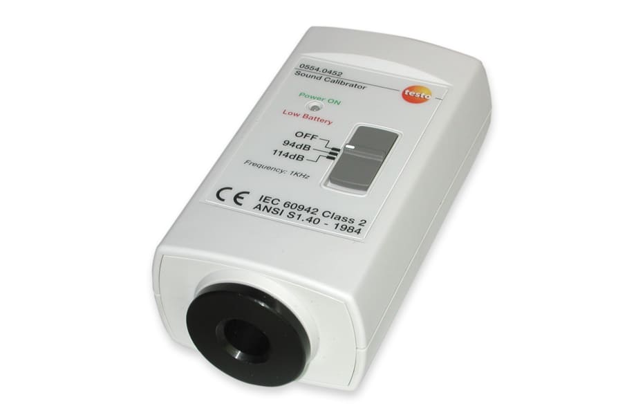 Sound-calibrator-side-0554-0452