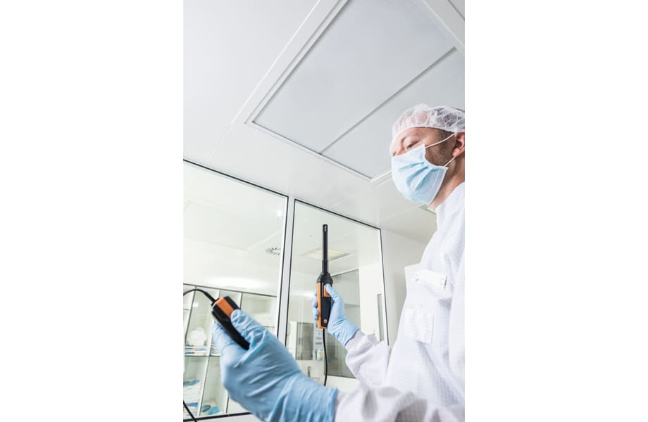 Messen von Feuchte in Reinr&auml;umen mit hochpr&auml;zisem Feuchtesonde und testo 440