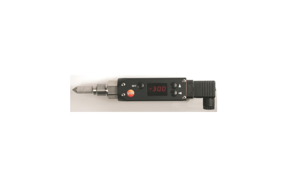 Dewpoint transmitter with display
