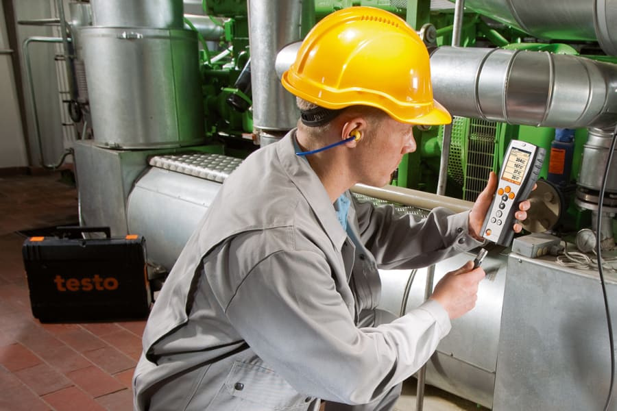 Webinaraufzeichnung:  Effiziente Emissionsmessung mit dem mobilen testo 350